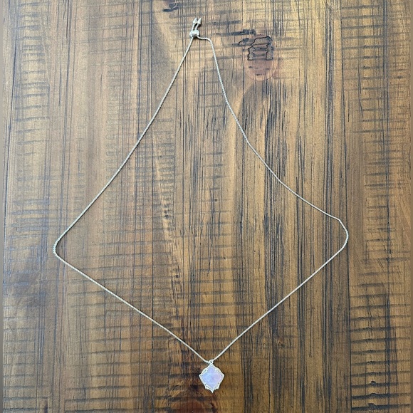 Kendra Scott Kacey Long Pendant Necklace in Gold with Pink stone - Picture 2 of 9